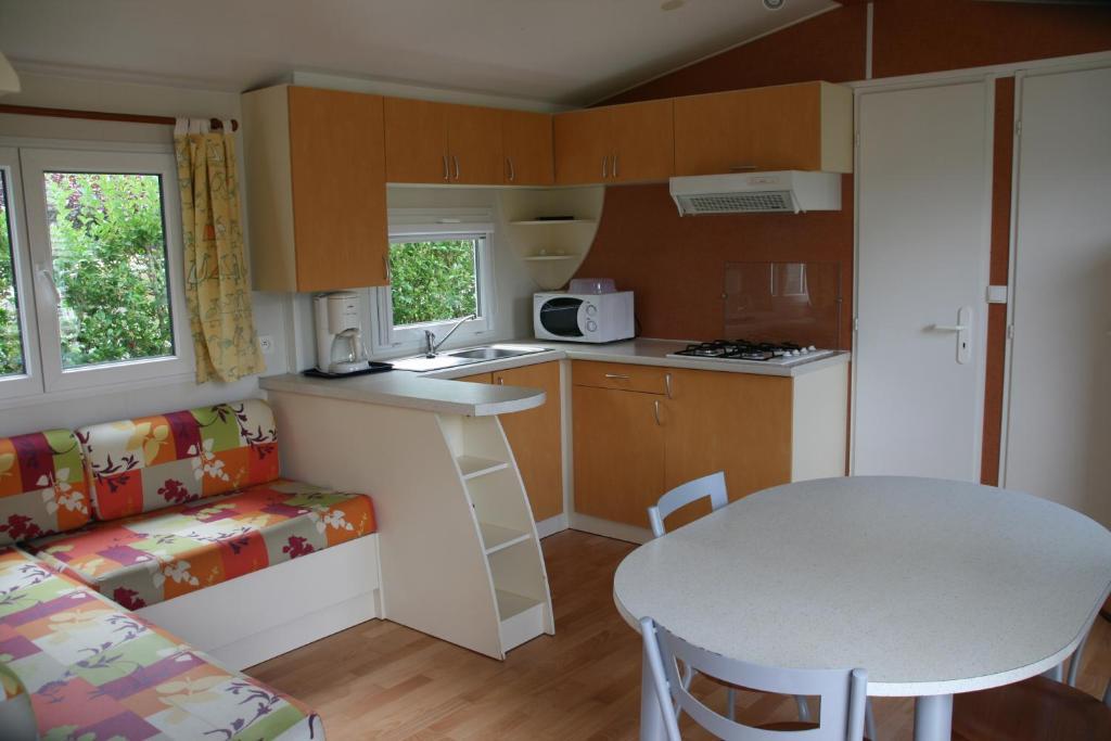 Camping De La Baie La Trinité-sur-Mer Room photo